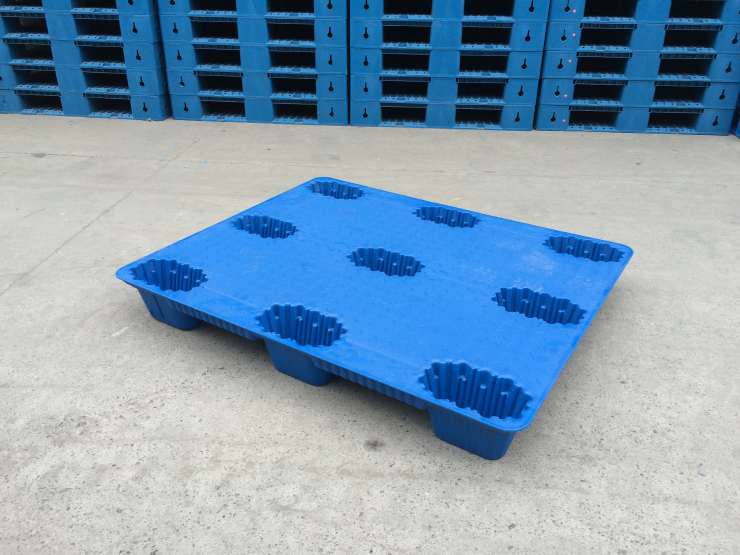 如何延伸塑料托盤的運用壽命呢?