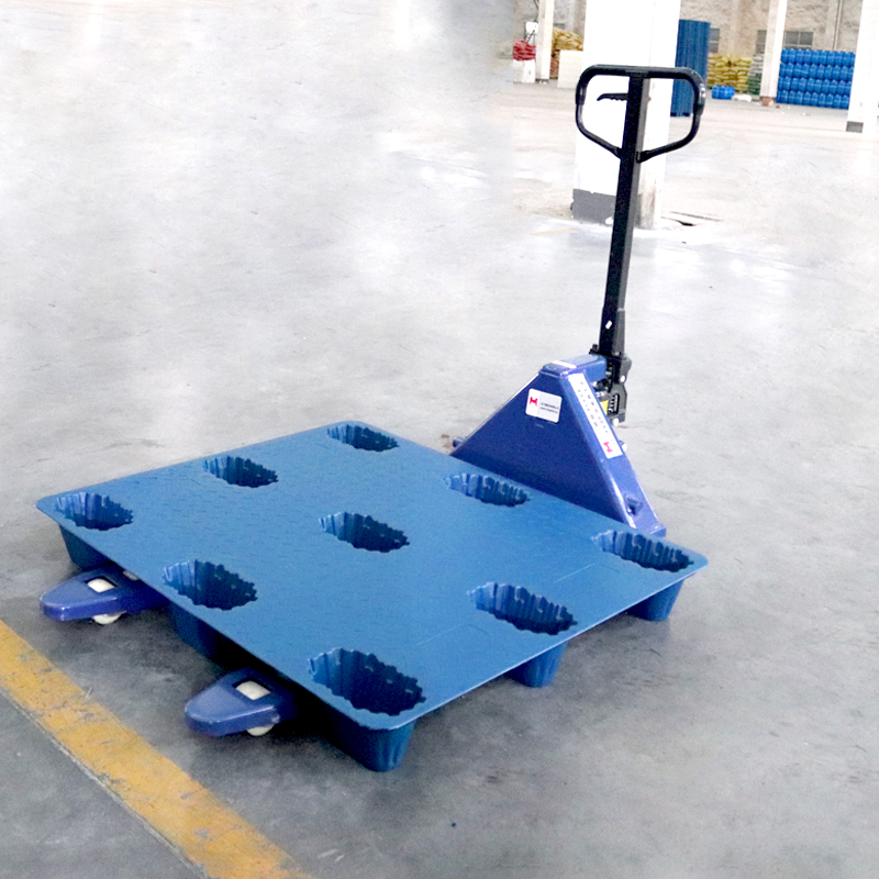 打鐵必須自身硬，質(zhì)量好的塑料托盤(pán)有什么要求？